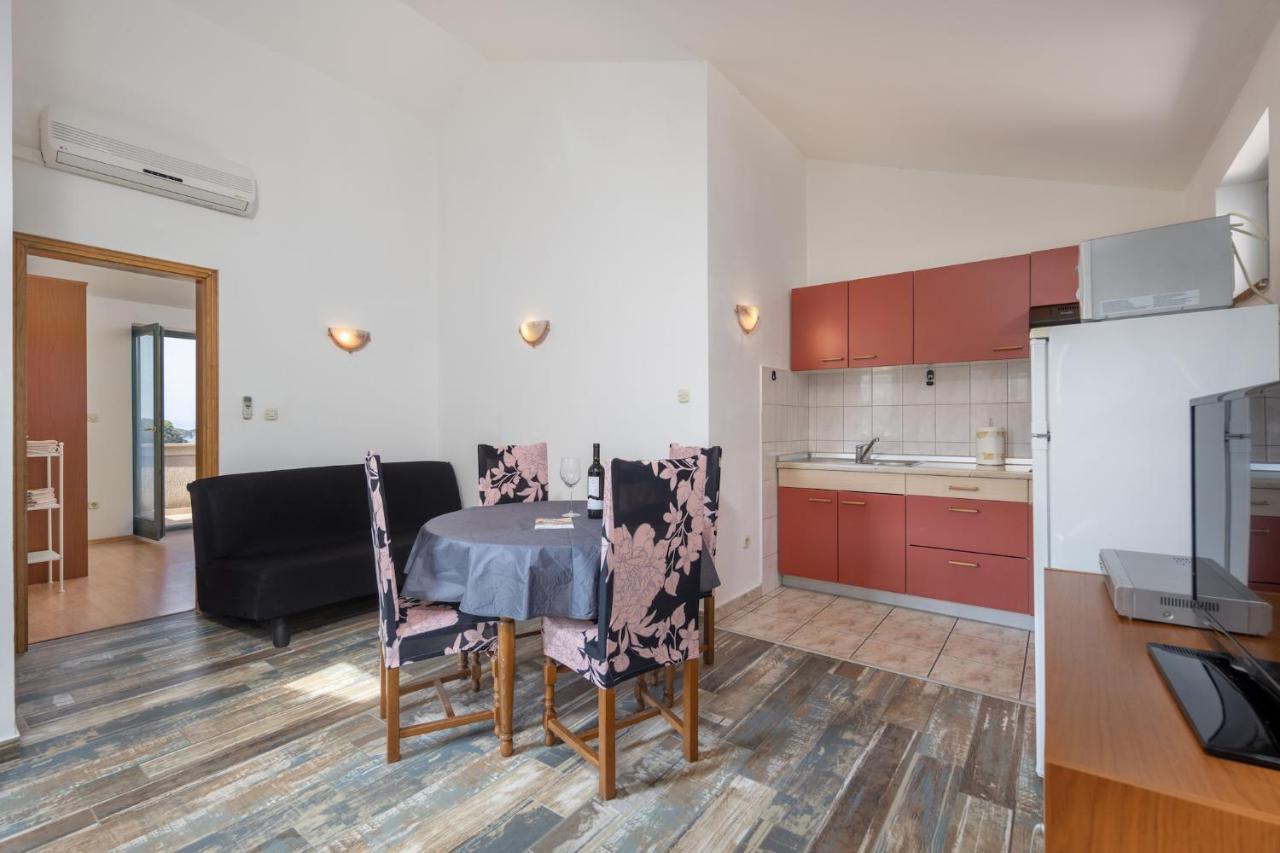 Apartment Doris Supetarska Draga Luaran gambar