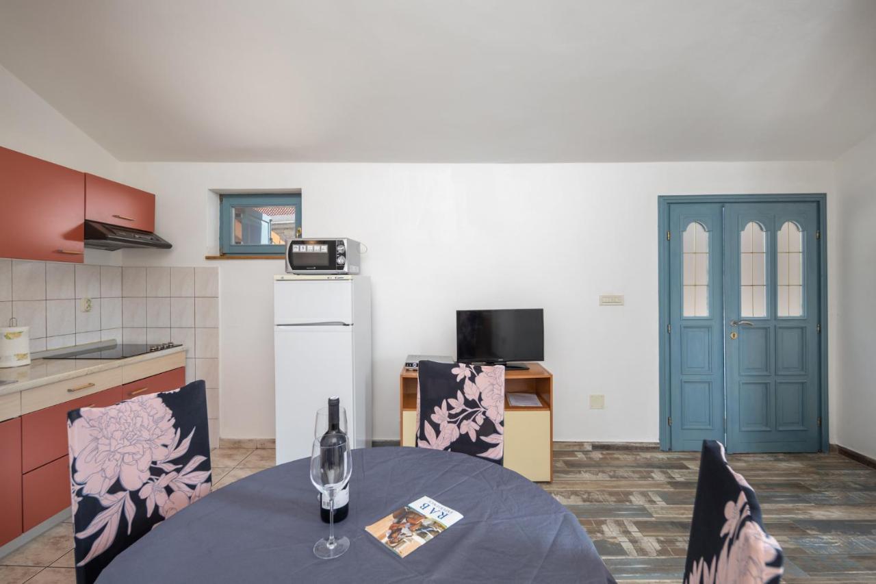 Apartment Doris Supetarska Draga Luaran gambar