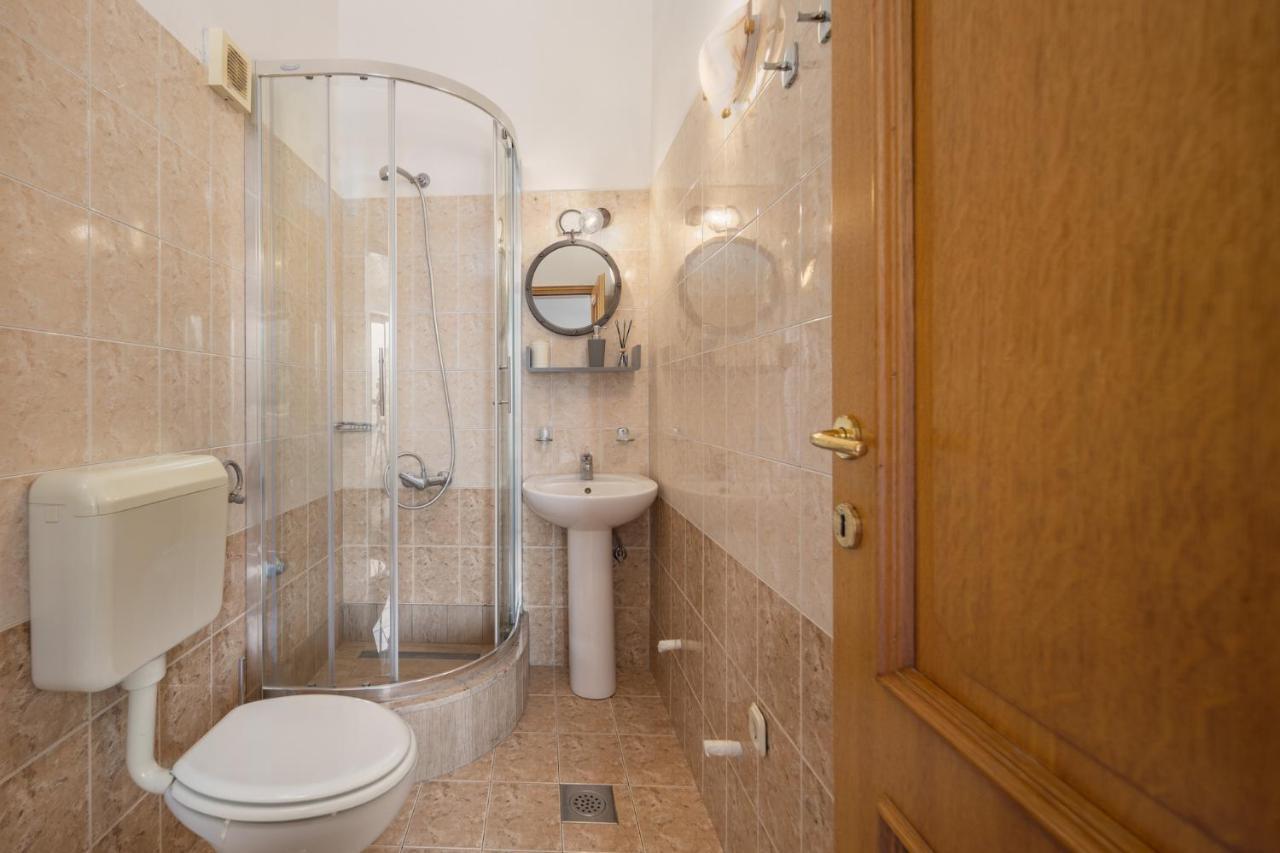 Apartment Doris Supetarska Draga Luaran gambar