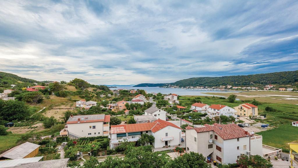 Apartment Doris Supetarska Draga Bilik gambar