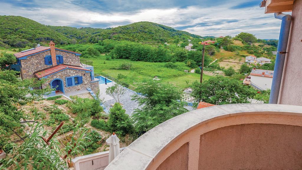 Apartment Doris Supetarska Draga Bilik gambar